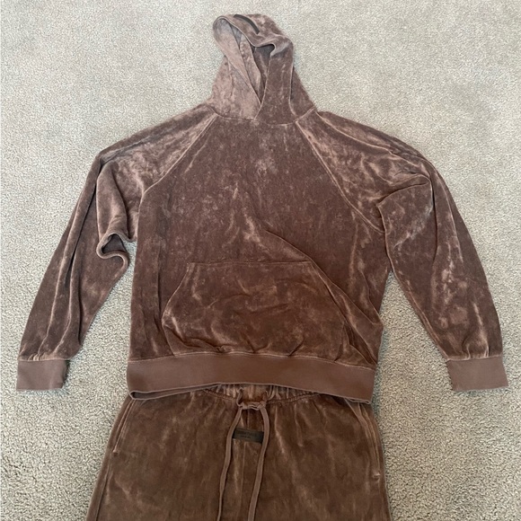 Fear of God Essentials Velour Tracksuit - Picture 3 of 9